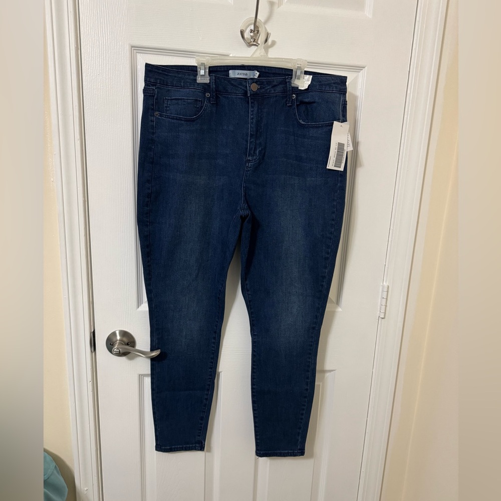 **NWT** JustFab Denim Jeans